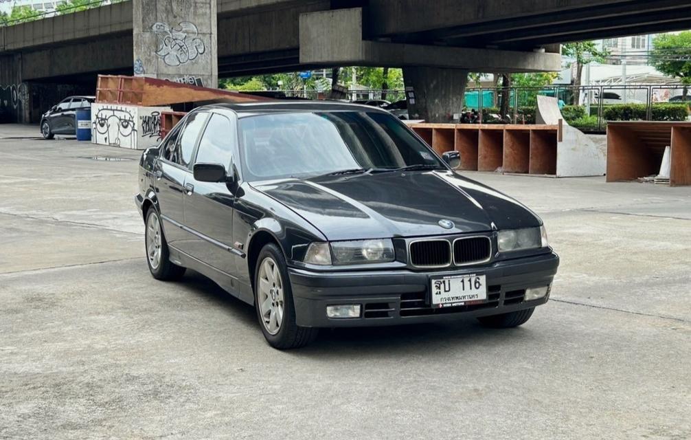 BMW 318i E36 นกแก้ว ปี 1995