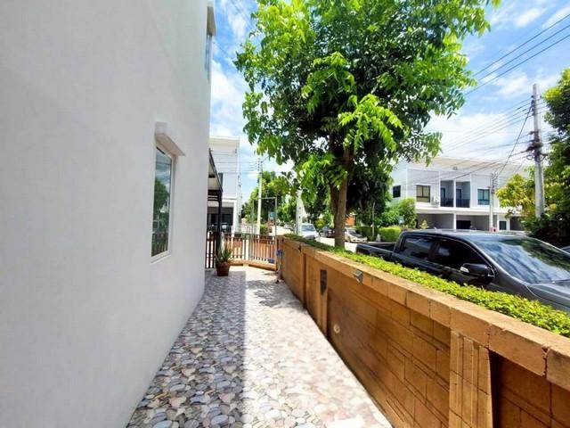 🏡 ขายทาวน์เฮ้าส์หลังมุม ดิ เอสเซนส์ ชัยพฤกษ์ วงแหวน The Essence Chaiyaphruek - Wongwaen 8