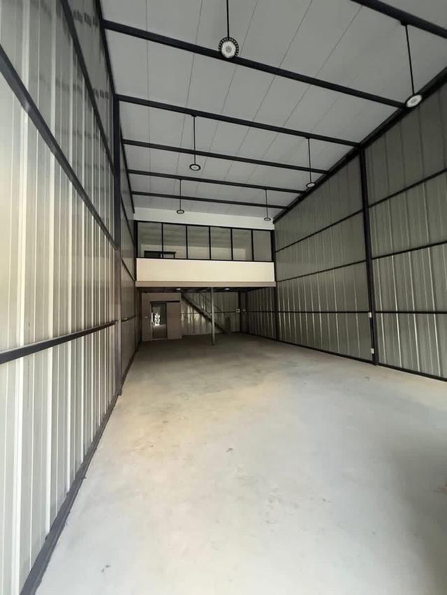 ให้เช่าโกดัง ออฟฟิศ พัฒนาการ25 กำแพงเพชร พระราม9 ใกล้ห้างเดอะ ไนน์ เซ็นทรัล พระราม 9 เหมาะทำ สำนักงาน คลังเก็บสินค้า อู่ซ่อมรถ 5