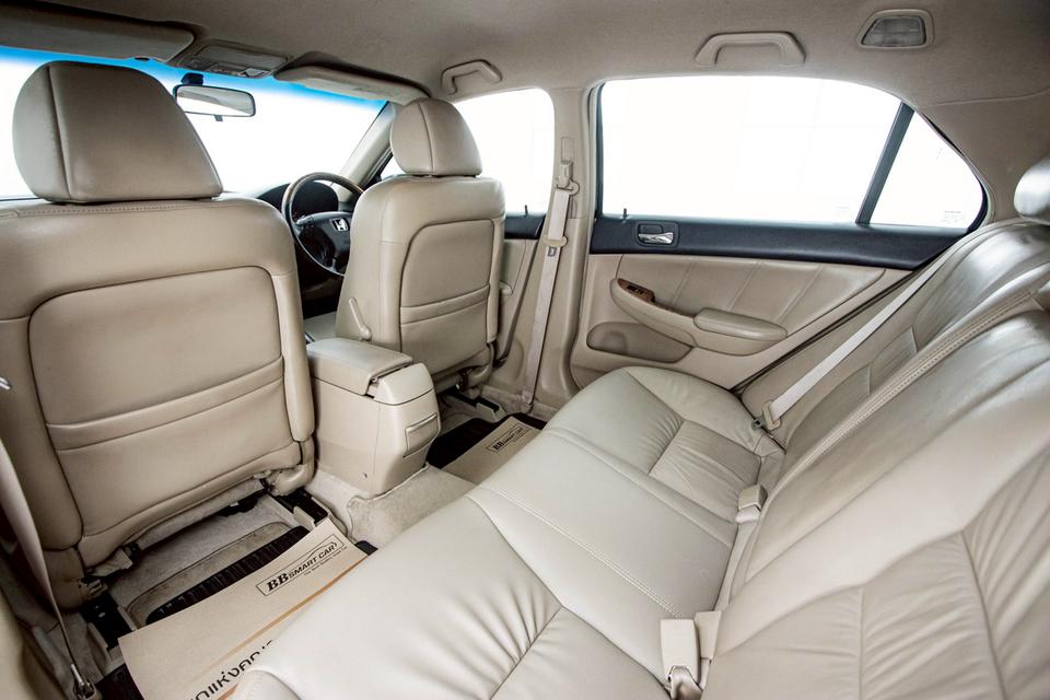 HONDA ACCORD 2.4 EL 2005  7