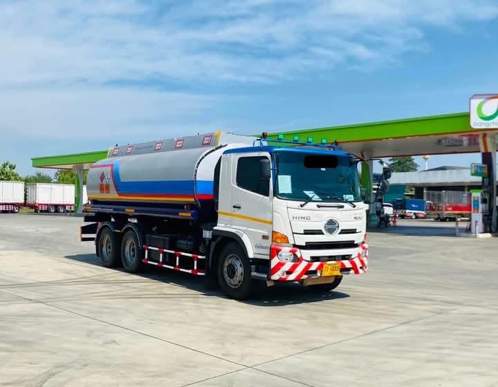 HINO 260 ปี 63 สิบล้อแทงค์น้ำมัน 4