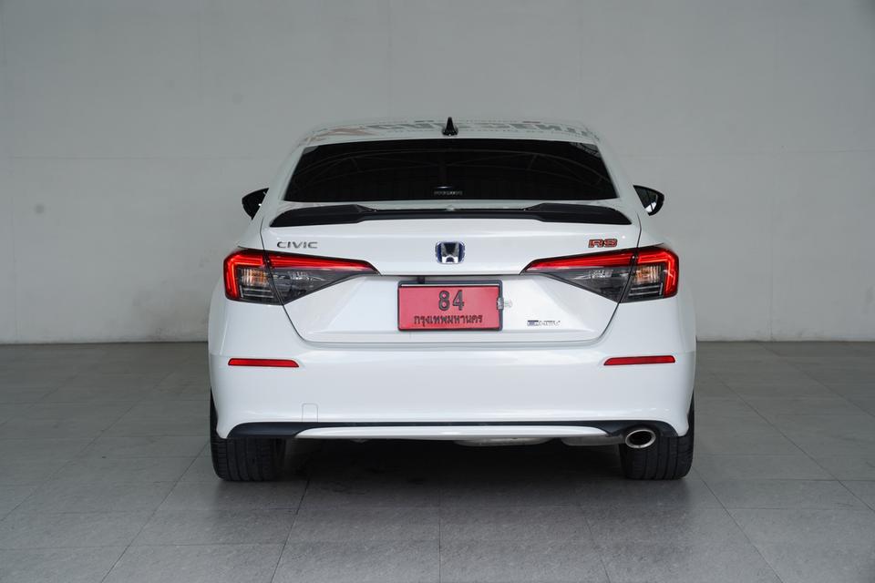 HONDA CIVIC 2.0 HEV RS AT ปี 2023 สีขาว 4