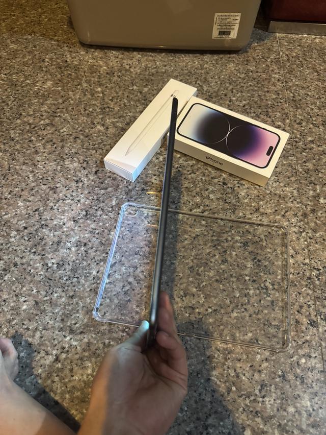 ขายๆๆๆถูกๆๆiPadAir3สีSpace Gray 64กิ๊กWifi Only ใช้งานดีทุกๆฟังชั่นสูนTrueทุกๆฟังชั่นรีสโตได้ตลอดไม่มีติดไอคราว  สภาพ: 99.99% สวยๆๆคับไร้รอยตกบุบใดๆคั 6