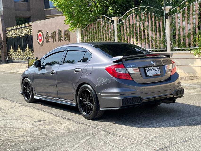 HONDA CIVIC 1.8 ES SPORT (MNC) ปี 2015 AUTO สี Modern Stell สภาพนางฟ้า 2
