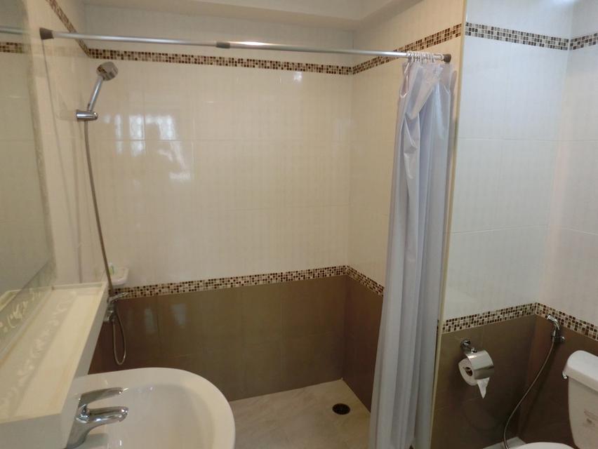 ให้เช่าคอนโด The Royal Navin Tower ห้อง 181 8