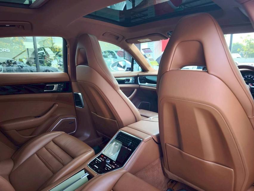 รหัสรถ KPV53 2022 PORSCHE PANAMERA 2.9 HYBRID  4E-HYBRID 6