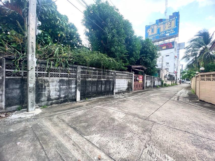 ขายที่ดิน ถ. ประชาราษฎร์ ( ซ.วัดลานนาบุญ ) ถ. นครอินทร์ , ใกล้ บิ๊กซี ติวานนท์ , MRT (สะดวกแม้ไม่ใช้รถ เดินสบายใกล้ถนนใหญ่เพียง 2 นาที) 7