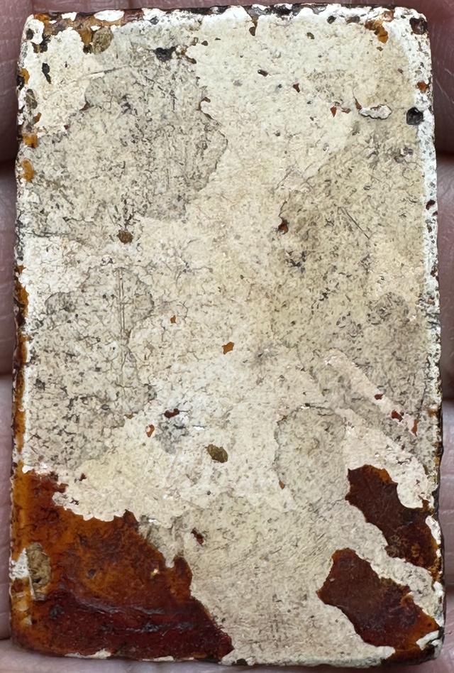 พระสมเด็จพิมพ์ใหญ่ มีคราบลงชาด ทอง เดิม 9