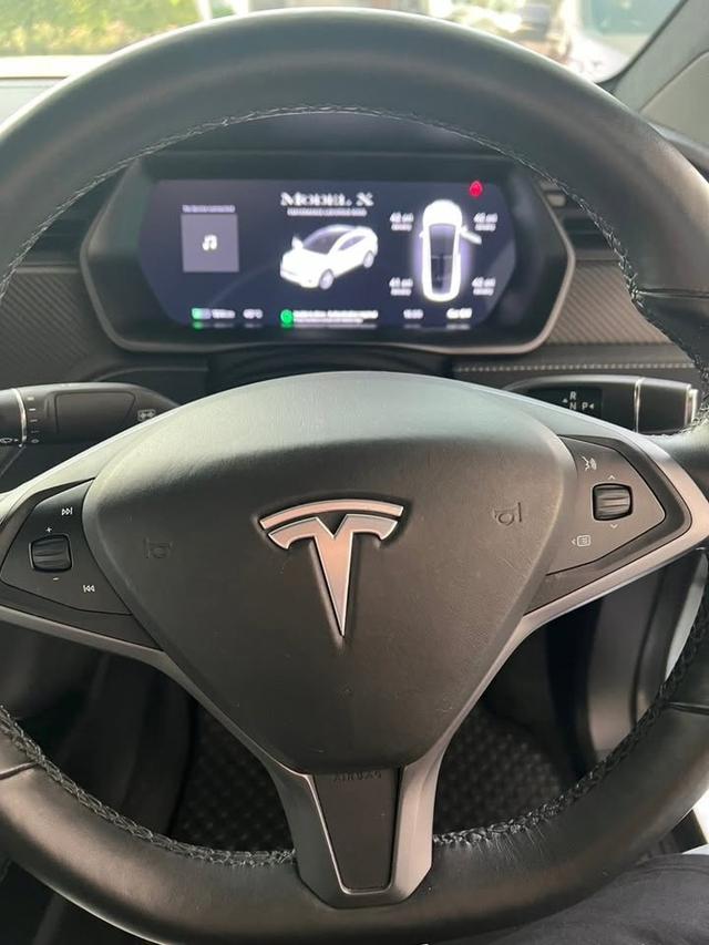 Tesla Model X ปี 2021 2