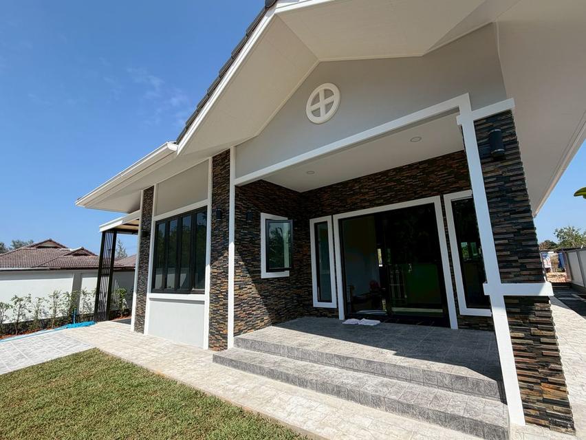 Discover Your Coastal Sanctuary in Central Khao Lak 1