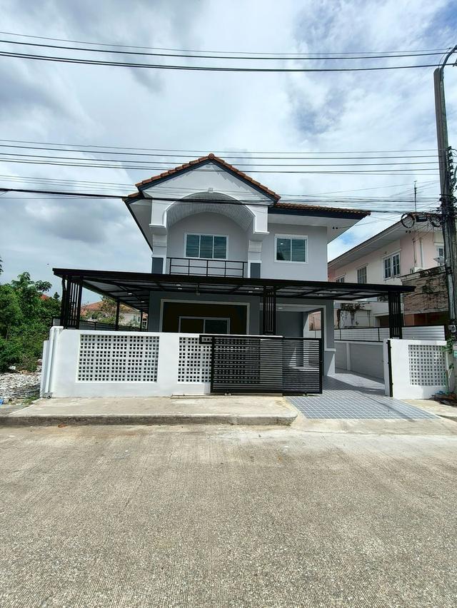 บ้านแฝด ลำลูกกา ไสวประชาราษฎร์ หมู่บ้านบุรีรมย์ นัดชม085-318-6868​คุณวส 2