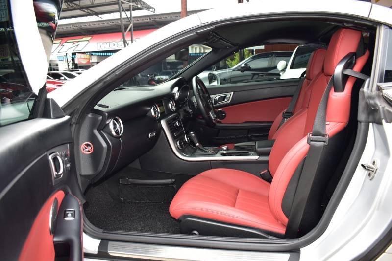2012 Mercedes-Benz SLK200 BlueEFFICIENCY AMG 1.8 R172  Sports Convertible 7