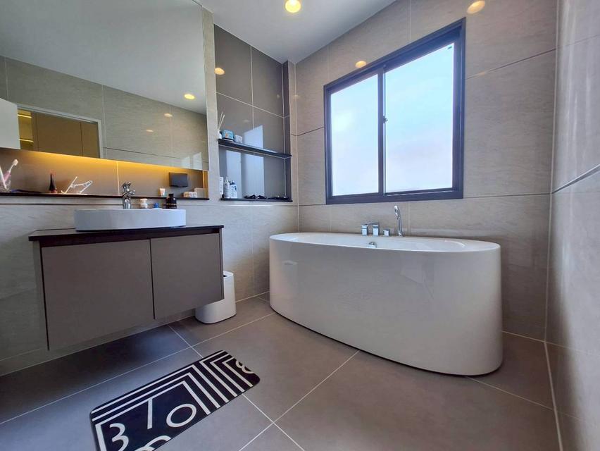 ขายถูกสุดในโครงการ บ้านเดี่ยว เศรษฐสิริ ทวีวัฒนา ถนนศาลาธรรมสพน์บ้านหรูสำหรับครอบครัวขนาดกลาง ฟรีเครื่องฟอกอากาศทั้งหลัง 8