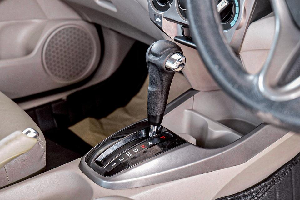 HONDA  JAZZ เครื่องยนต์ 1.5 S ปี 2017 6