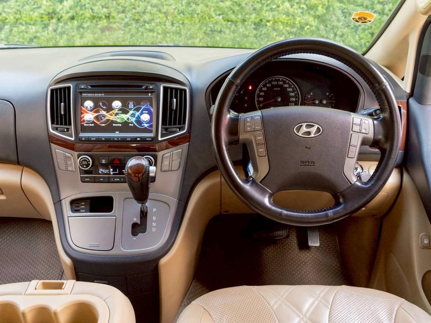 Hyundai H1 Grand Starex VIP ปี 2016 ประกันเครื่องเกียร์3ปี 30,000 km. 17