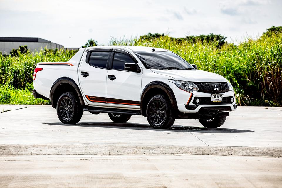 Mitsubishi Triton 2.4Mivec Plus ปี18 3