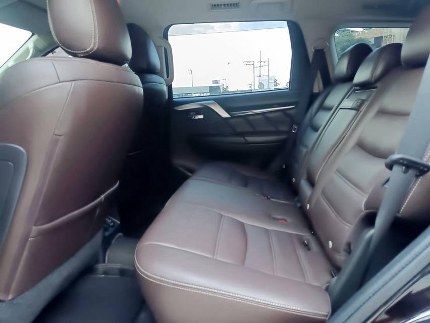 #MITSUBISHI PAJERO Wagon 4dr Eilte 7st SA 8sp 2WD 2.4DCT Y2019. สีดำ ออโต้ 📍ราคา 599,000 📍ออกรถเริ่ รูปที่ 18