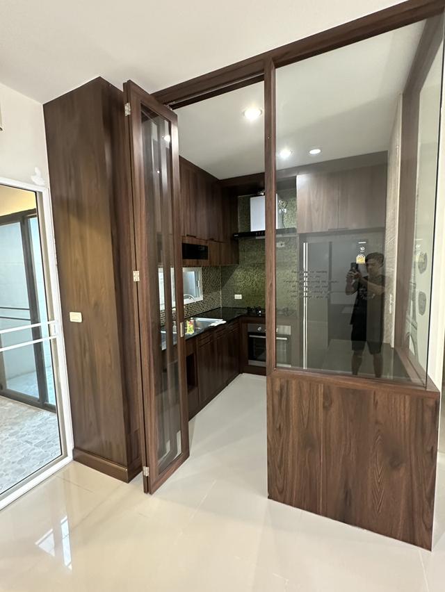 ขายทาว์นโฮม 3 ชั้น พร้อมอยู่ บิ้วอินทั้งหลัง  ทำเลดีมาก ใกล้รถไฟฟ้าสีชมพู สถานีบางชัน 4