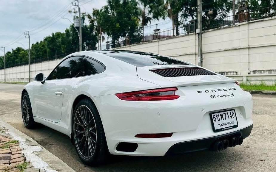Porsche 911 Carrera S (991.2) รูปที่ 2