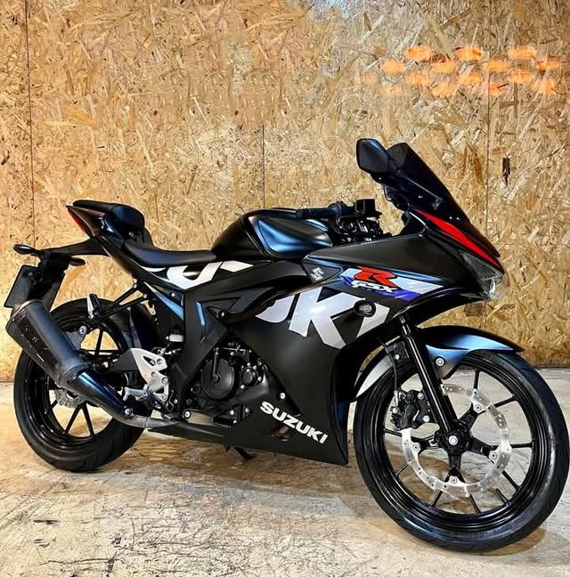 ปล่อยขายด่วน Suzuki GSX-R150 4