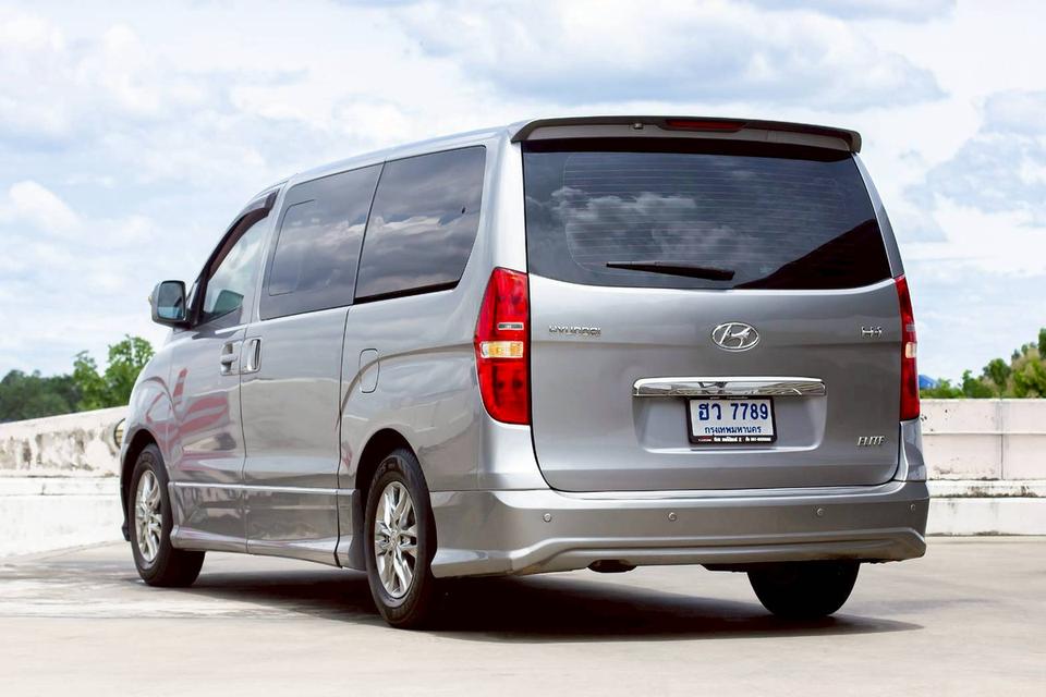 ขาย Hyundai H1 2.5Elite ปี16 7