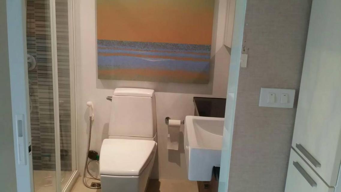 Sale / Rent  Condo One Thonglor  Sukhumvit 40  1 bedroom 1​ bathroom​  6th floor 50 sqms  Fully furnished  Sale : 4,900,000 Baht ,Rent​ 25,000 /month 14