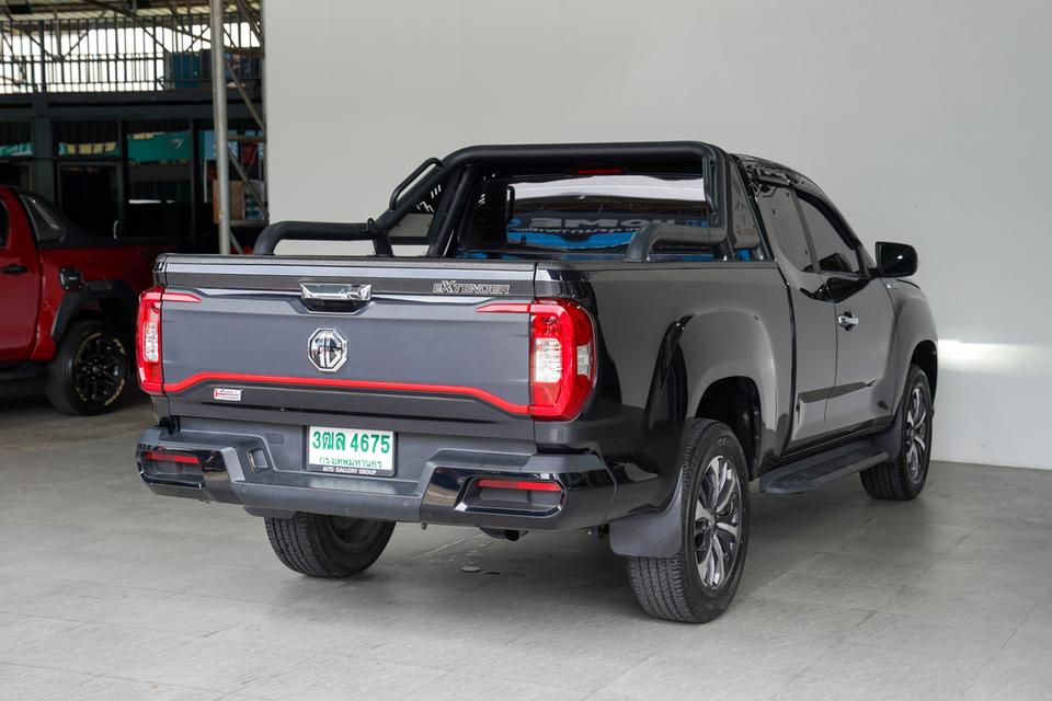 MG EXTENDER CAB 2.0 GRAND X MT ไมล์ 24,000 km.  4
