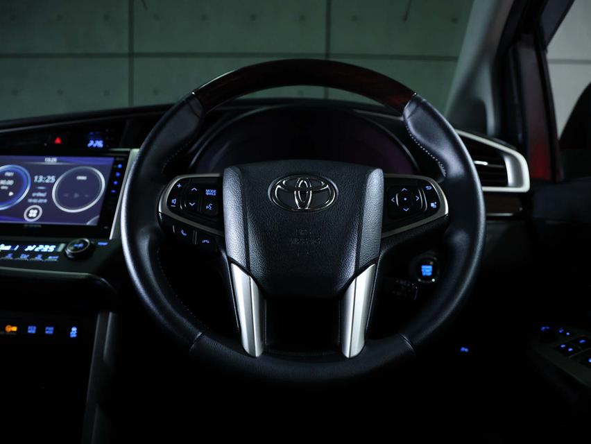 2022 Toyota INNOVA 2.8 (ปี 16-22) Crysta Premium Wagon AT B9137 รูปที่ 7