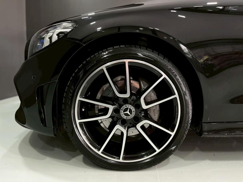 BENZ C200 Coupe Amg Dynamic ปี 2019 FaceLift รถมือเดียวป้ายแดง ประวัติศูนย์ทุกระยะการใช้งาน 16