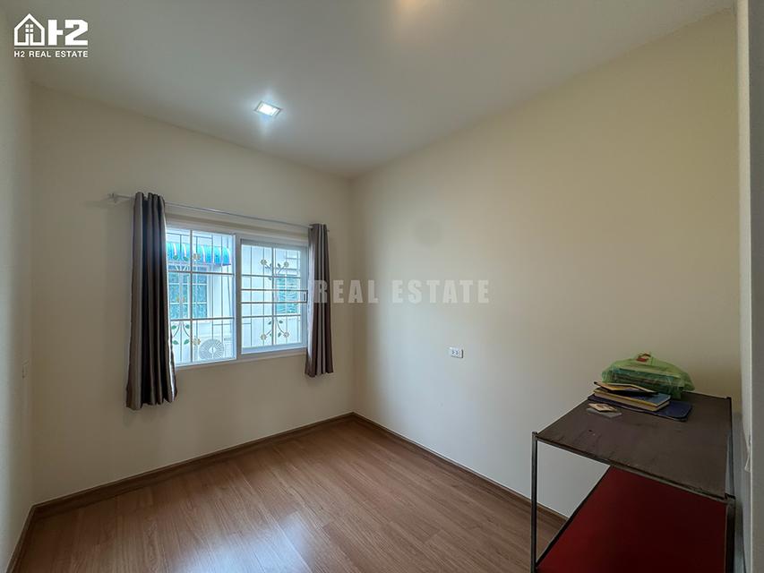 ขายทาวน์โฮมหลังมุม โกลเด้น ทาวน์ รามอินทรา-วงแหวน Gloden Town Ramintra-Wongwaen 9