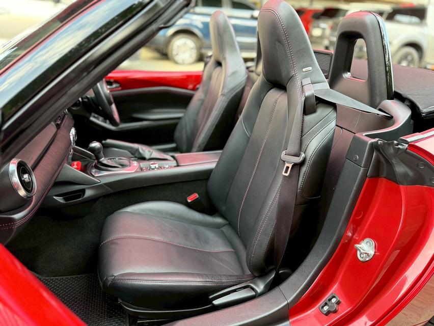 ปี 2016 MAZDA MX5, MX-5 2.0 โฉม ปี14-ปัจจุบัน สีแดง หลังคาผ้าเปิดประทุน  17