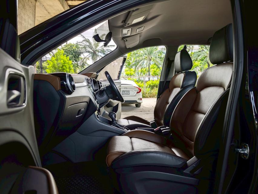 ขายรถ MG ZS 1.5D ปี 2018 สีดำ เกียร์ออโต้ 11