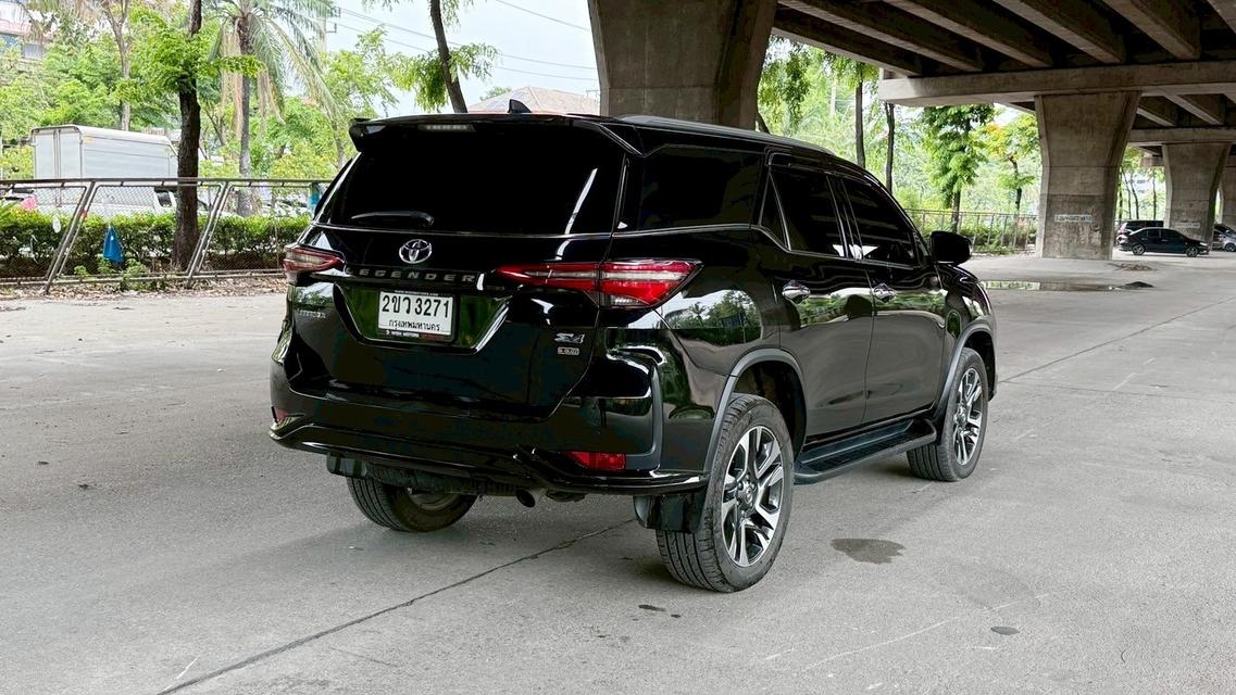 Toyota Fortuner 2.8 Legender 2WD AT ปี 2022 มือเดียว ไมล์ 40,xxxx