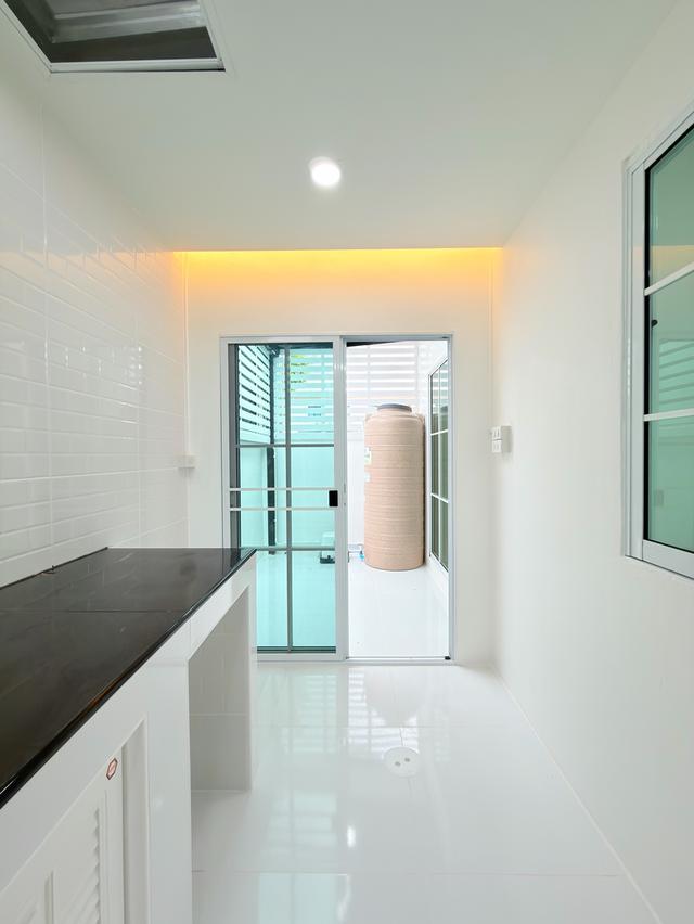 #หมู่บ้านเจษฎา9 ซ.3 (ถนนเมน) บ้านเลขที่ 61/39 15