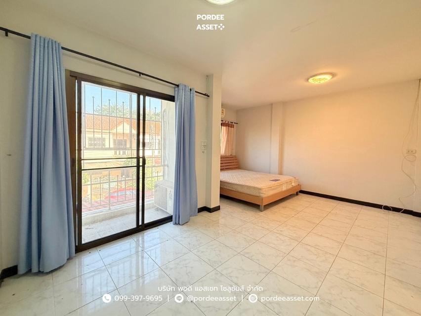 ขาย!! ทาวน์เฮ้าส์ หมู่บ้านนำโชค เพชรเกษม58 ( ขนาด 27 ตร.ว.) พุทธมณฑลสาย1 ภาษีเจริญ  ใกล้รถไฟฟ้าสายสีน้ำเงิน และซีคอน บางแค 4