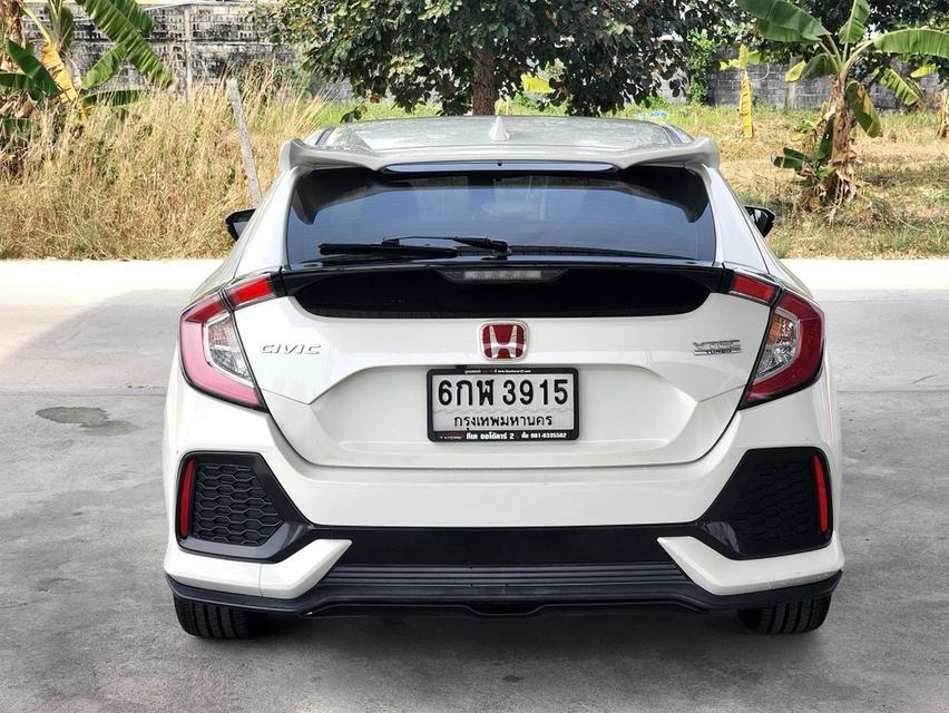 Honda Civic FK 1.5 Turbo hatchback 5 ประตู 5