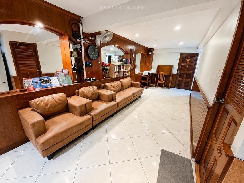 For Sale — 2 Commercial Buildings in Central Pattaya, Soi Chaloem Phrakiat 25Commercial property for sale in Central Pattaya, located on Soi Chaloem P 1