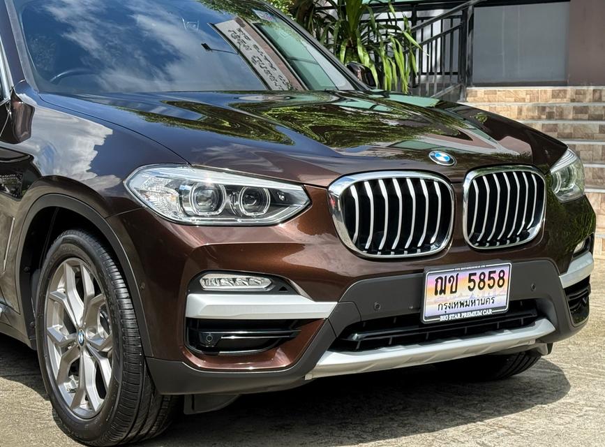 2020 BMW X3 20D G01 รถมือเดียวป้ายแดง รถวิ่งน้อย เข้าศูนย์ทุกระยะ รถมีSI Package และ Extended warranty เหลืออีกนานครับ รถไม่เคยมีอุบัติเหตุครับ 8