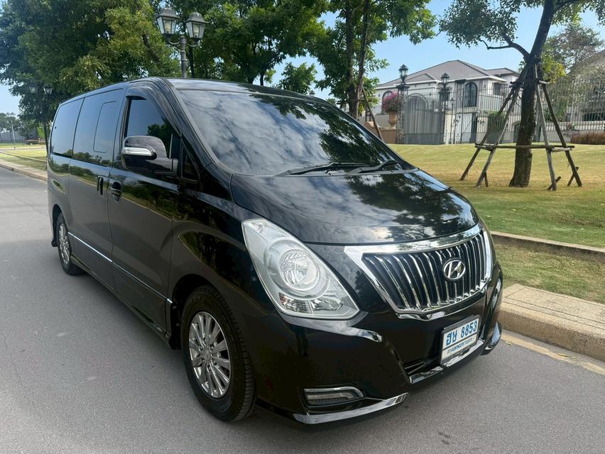 HYUNDAI H-1 2.5 ELITE MNC ปี 2017 ไมล์ 228,xxxkm.