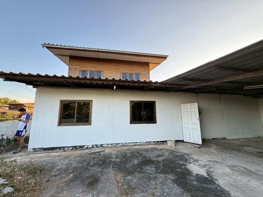 บ้าน 2 ชั้น 2 ห้องนอน 1 ห้องน้ำ ที่ดิน 76 ตารางวา 4