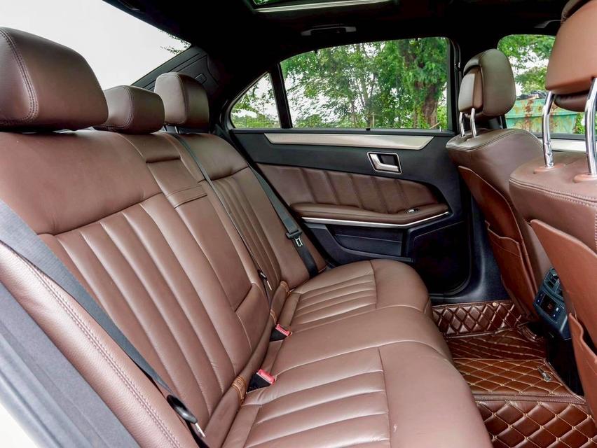 รหัสรถ PR8764 Benz W212 E300 Bluetec Hybrid AMG Package ปี 2015 Fulloption  14