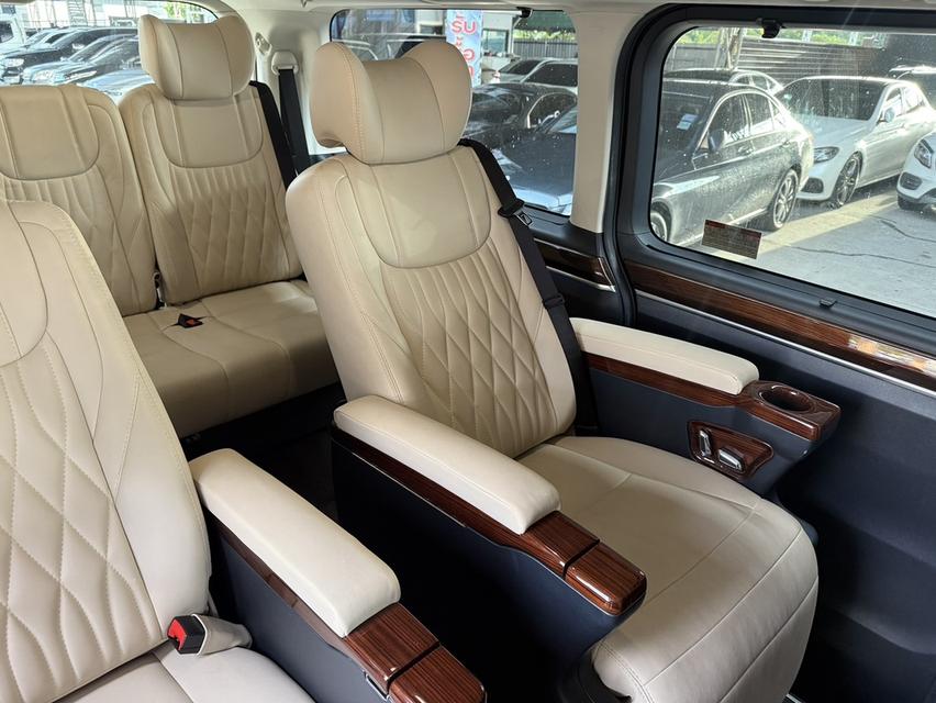 Toyota majesty 2.8 พรีเมี่ยม 13