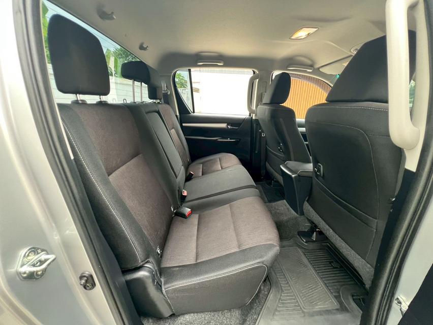 TOYOTA HILUX REVO 2.4 E PLUS ปี 2017 9