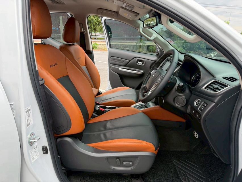 MITSUBISHI TRITON Athlete 2.4 Plus GT Premium 6AT ปี20 สีขาวมุก✨สวยสุดในรุ่น มือเดียว สภาพป้ายแดง ไมล์ 61,xxx โล เข้าศูนย์ทุกระยะ 10
