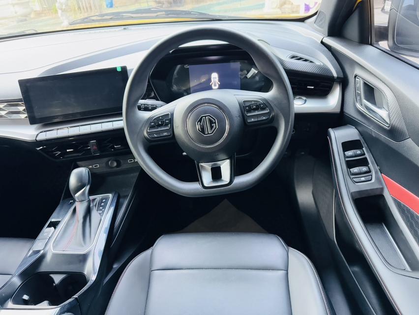 #MG 5 เครื่อง1.5 cc. รุ่นD+ เกียร์ AUTO ปี 2025 #รถไมล์แท้100%คะวิ่งน้อยมากๆๆคะ วิ่งมาแค่6,xxxกิโลคะ มีวารันตรีศูนย์ถึง ปี2026