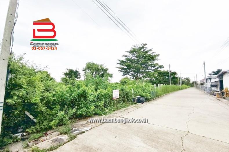 ที่ดินเปล่า โครงการพิเชฐพัชร เนื้อที่ 89.3 ตรว. ถนนกาญจนาภิเษก ต.คูบางหลวง อ.ลาดหลุมแก้ว จ.ปทุมธานี 3