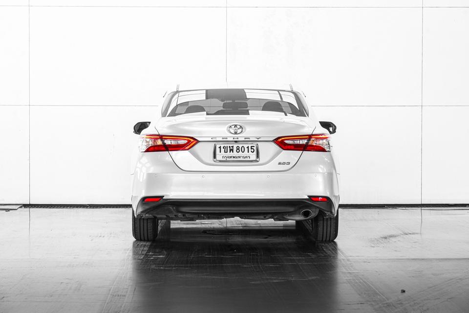 TOYOTA Camry 2.0 G  A/T สี ขาว ปี 2021 รูปที่ 4