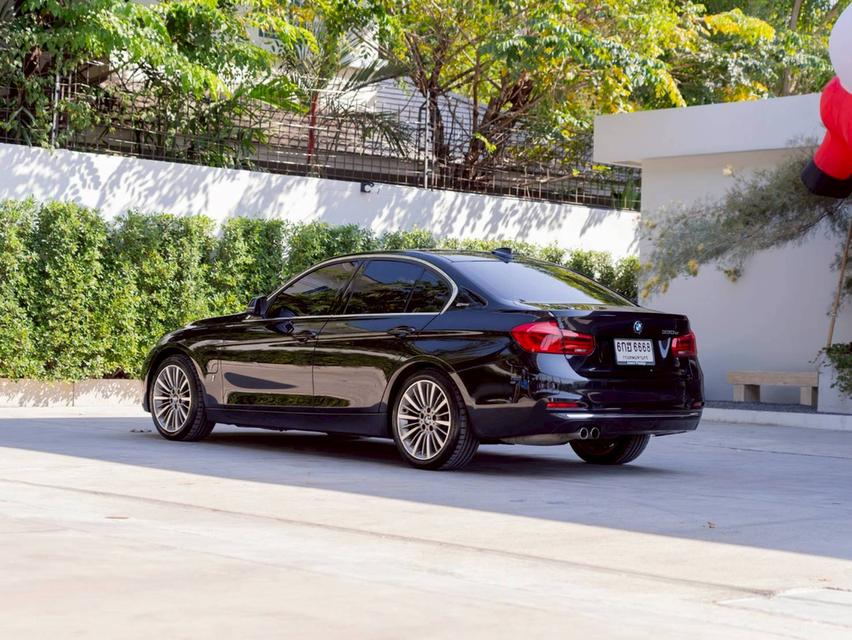 BMW 330e 2.0Plug in hybrid ปี18 7