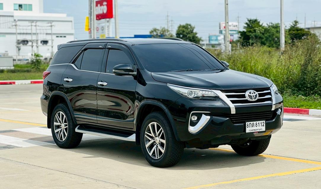 ขายด่วน! # TOYOTA FORTUNER 2.4V 2WD ปี 2019 สีดำ สภาพเยี่ยม ไมล์แท้ เช็คศูนย์ครบ รับประกันหลังการขาย 2 ปี หรือ 30,000 กม. 🚗 ราคา 769,000 บาท 💥 ออกร