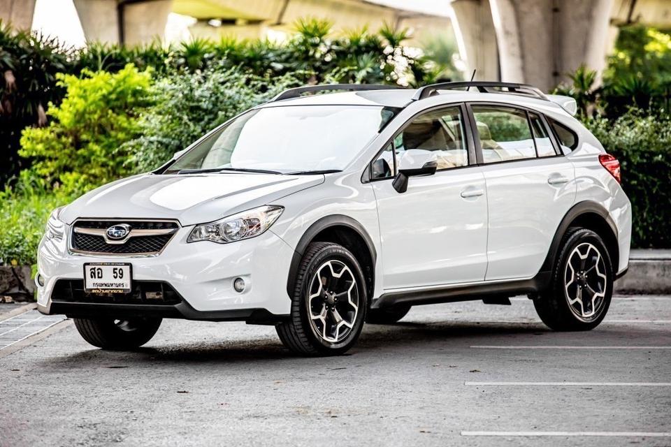 Subaru Xv 2.0i AWD สีขาว ปี 2014 มือเดียวป้ายแดง